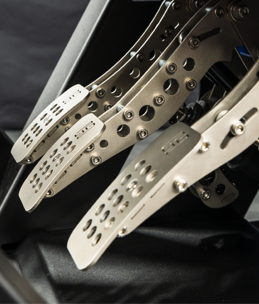 Simulator Premium Pedalerie Detailaufnahme der Pedalerie des Simulators