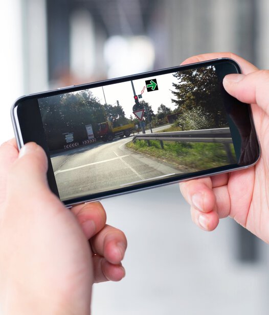 70430_Drivers Cam App